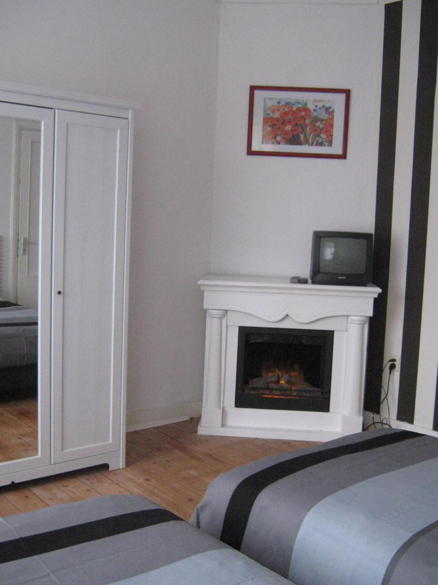 House Hommert Hoensbroek エクステリア 写真